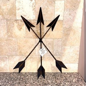 Arrow Wall Decor